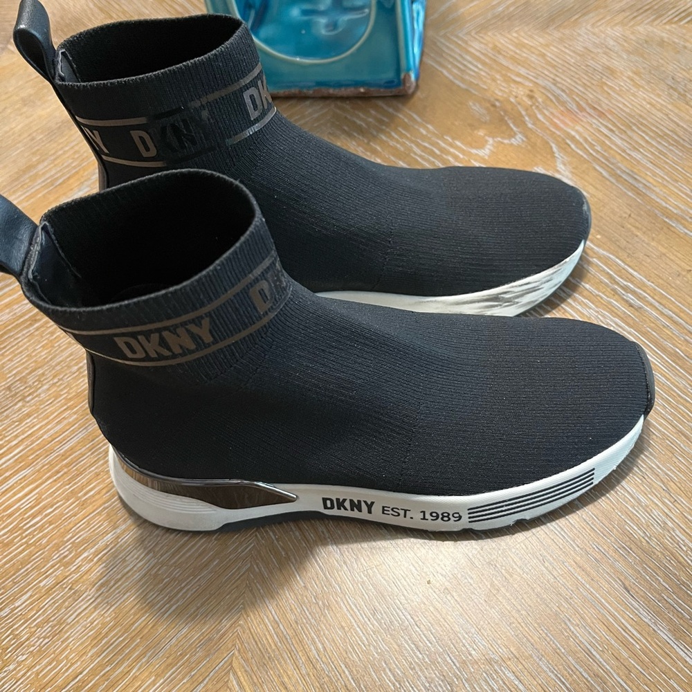 DKNY Black and White High-Top Sneakers